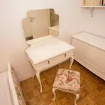 With 2 Bedrooms Casa vacanze