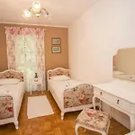 With 2 Bedrooms 펜션 *
