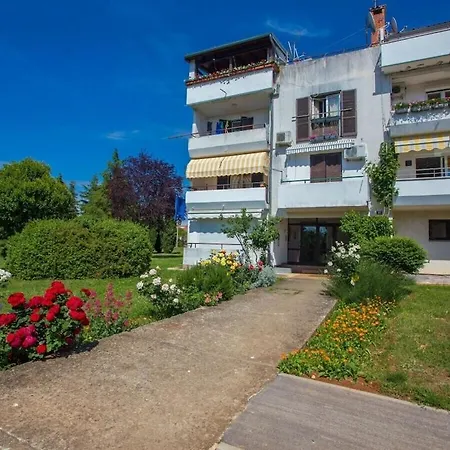 With 2 Bedrooms * Poreč