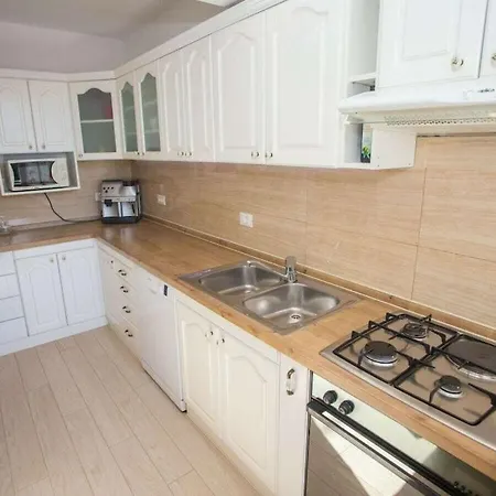 Nyaraló With 2 Bedrooms Poreč