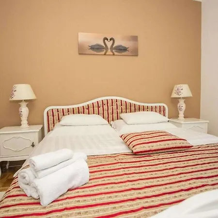 With 2 Bedrooms Nyaraló