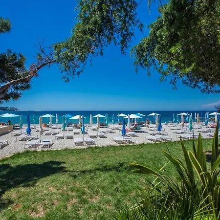 Nyaraló With 2 Bedrooms *